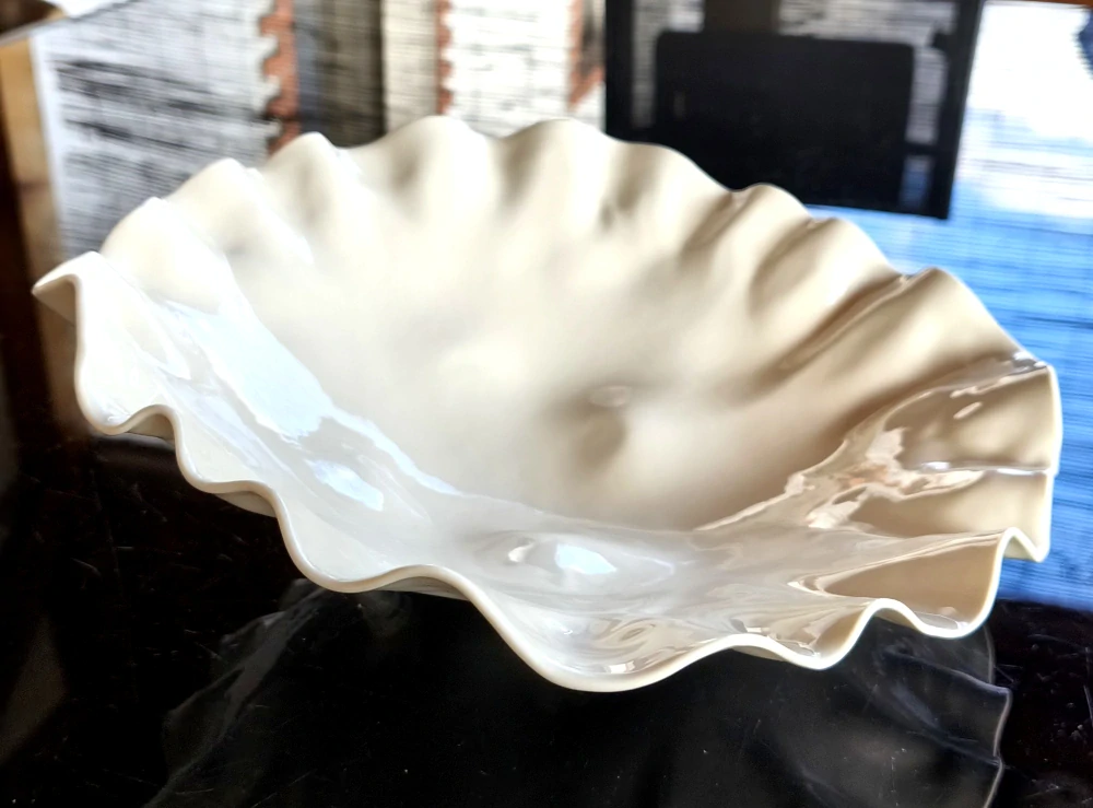 Ručne vyrábaná porcelánová misa – exkluzívne autorské dielo z pravého porcelánu