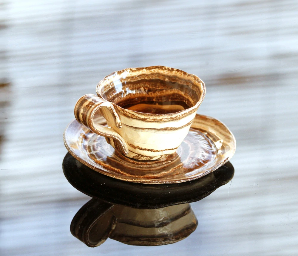 Keramická šálka na kávu espresso - lungo - ristretto 70 ml – Unikát! - béžovo-hnedá ručná výroba – modelovaná