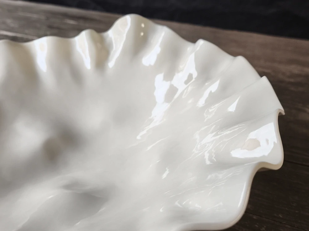 Ručne vyrábaná porcelánová misa – exkluzívne autorské dielo z pravého porcelánu
